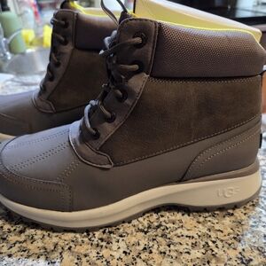 UGG Men's Gray Waterproof Lace-Up Boots